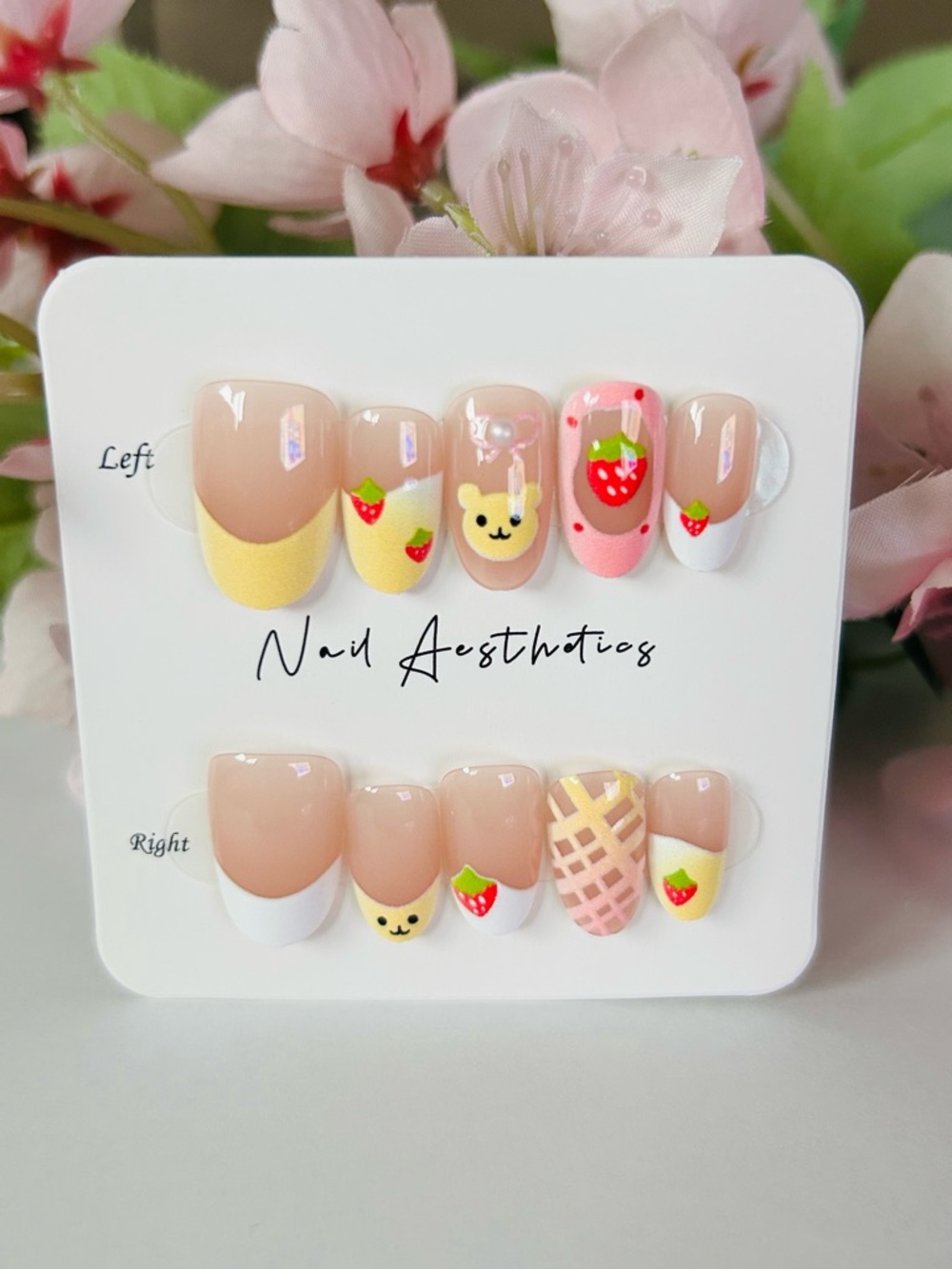 Cute Strawberry & Bear Press-On Nail Set in Pink, Yellow, White (s,m)